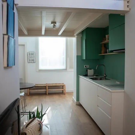 Cozy & Quiet Apartment In The Center Málaga Buitenkant foto