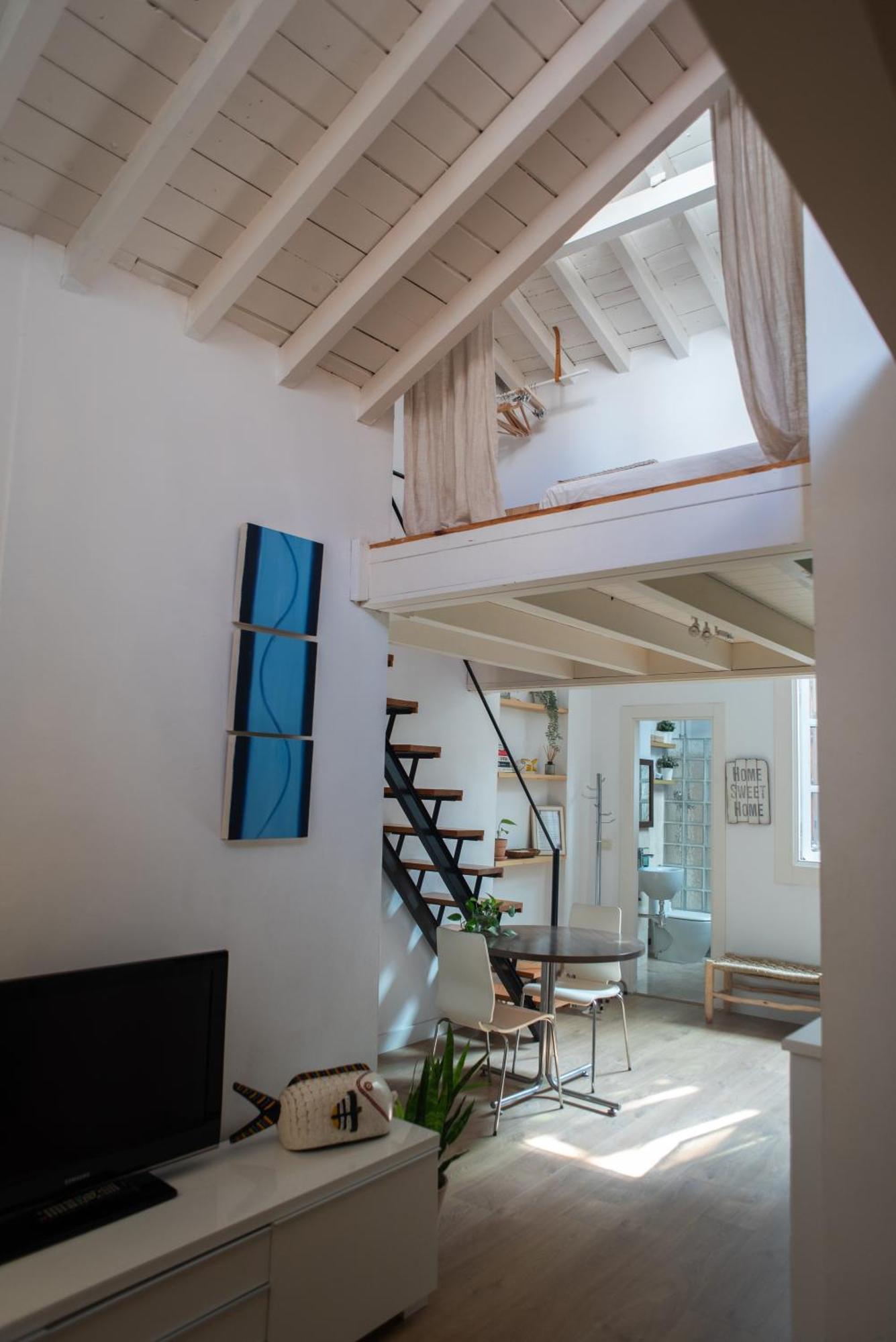 Appartement Cozy & Quiet In The Center Málaga